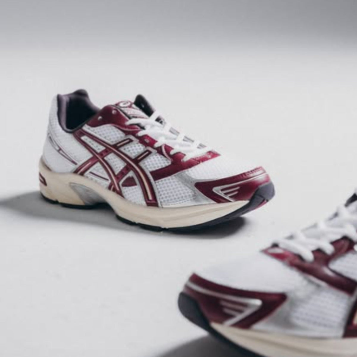 ASICS Gel-1130 White Maroon Banner