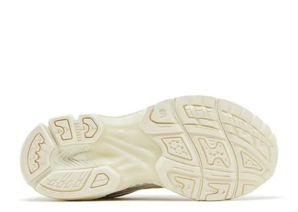 Asics Gel-Kayano 14 White Smoke Grey