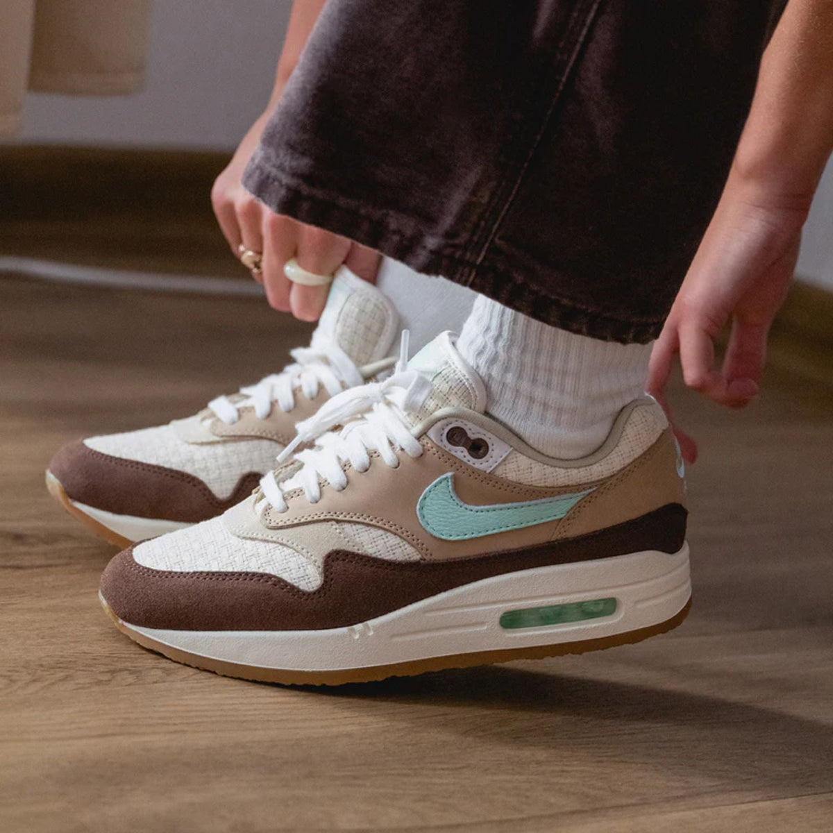 Nike Air Max 1 Crepe Hemp 2022