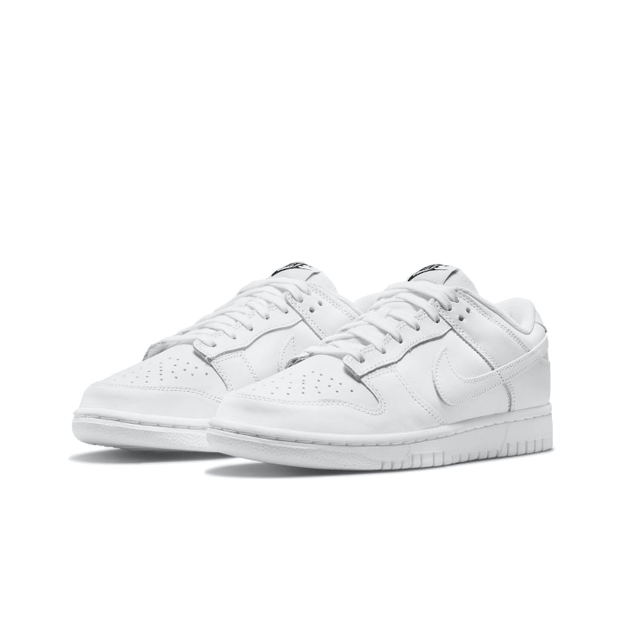 Nike Dunk Low Triple White (W)