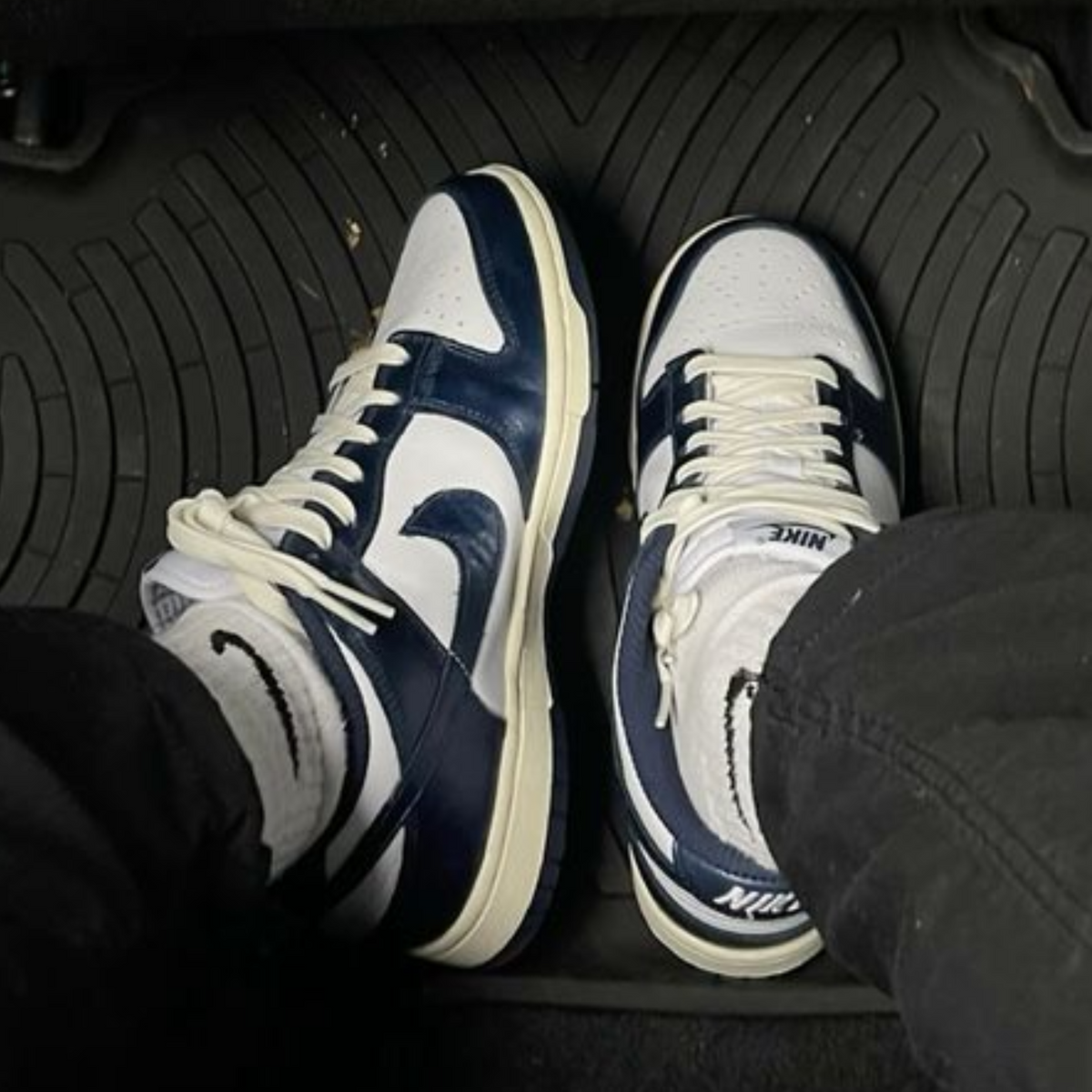 Nike Dunk Low Vintage Navy (W)