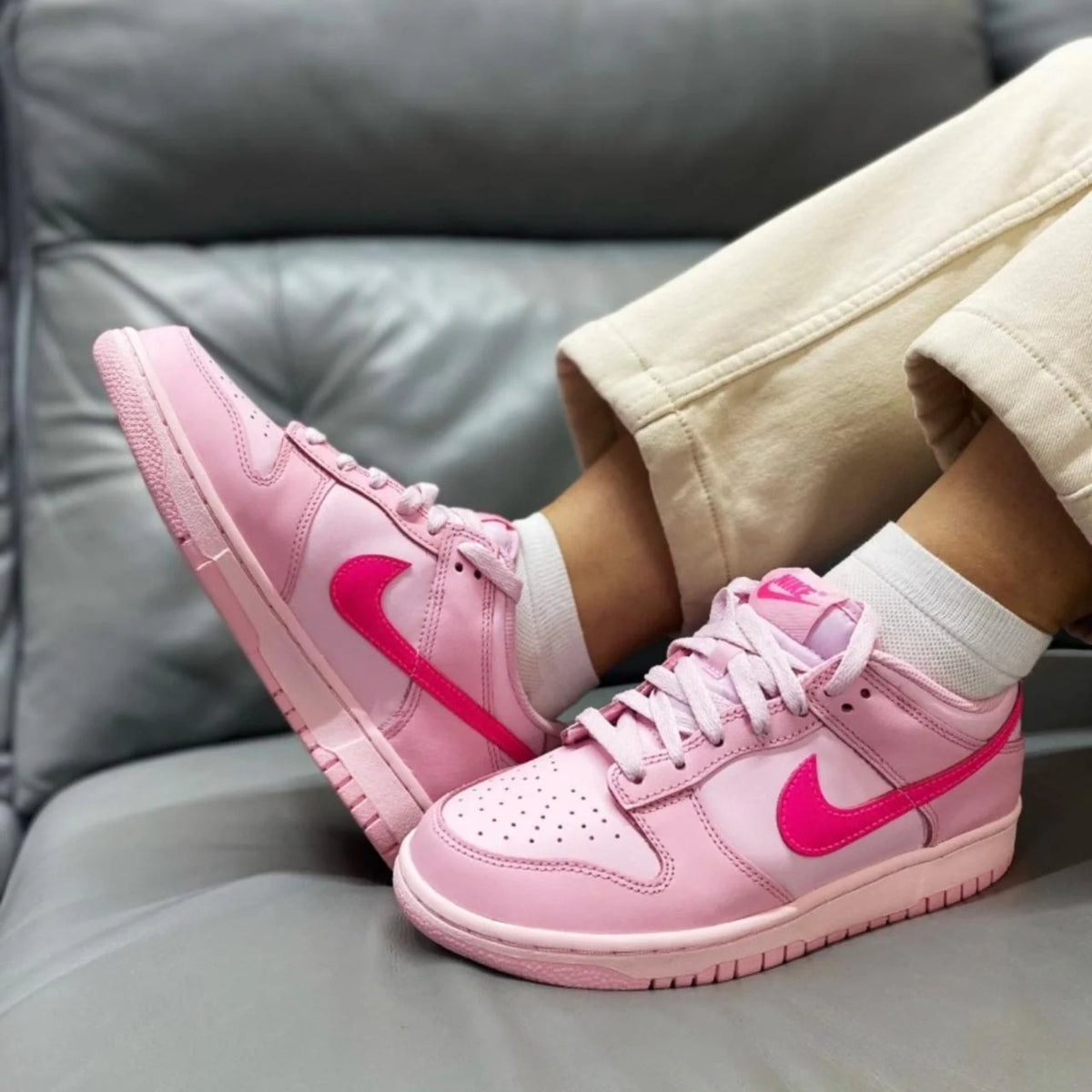 Nike Dunk Low Triple Pink Barbie (GS)