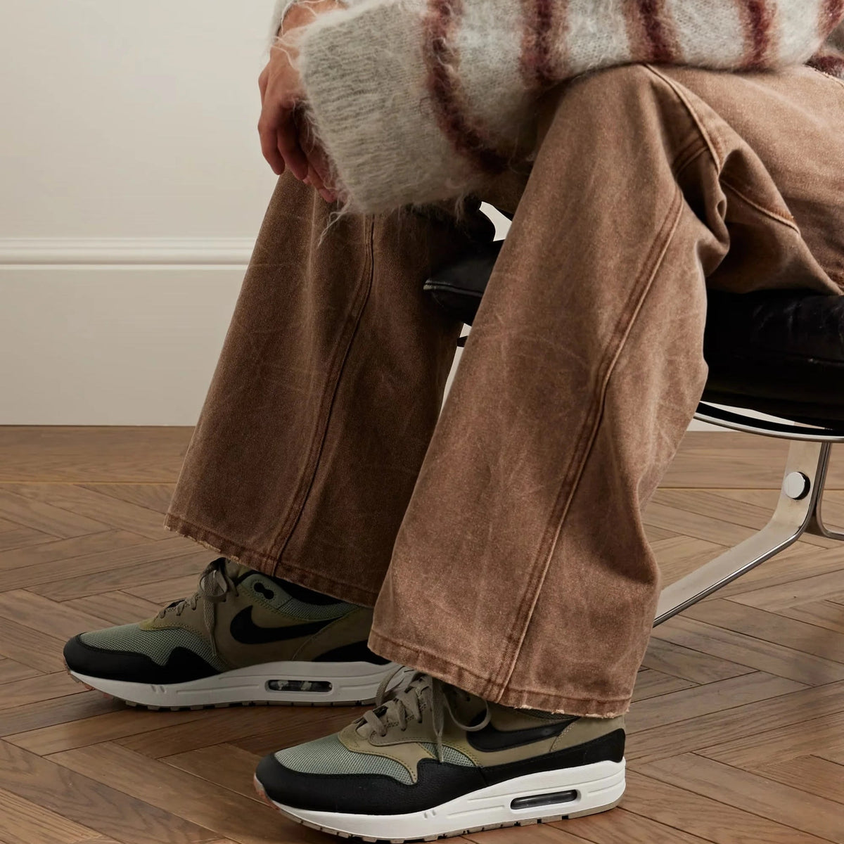 Nike Air Max 1 Dark Stucco